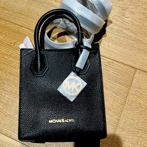 Michael Kors Mercer Xtra Small black leather